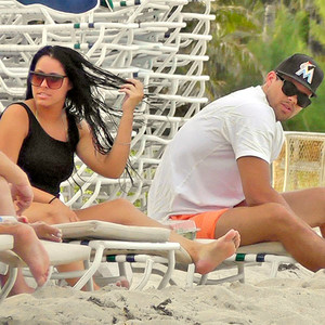 Kris Humphries, Fatmire Myla Sinanaj Kris Humphries, Fatmire Myla Sinanaj
